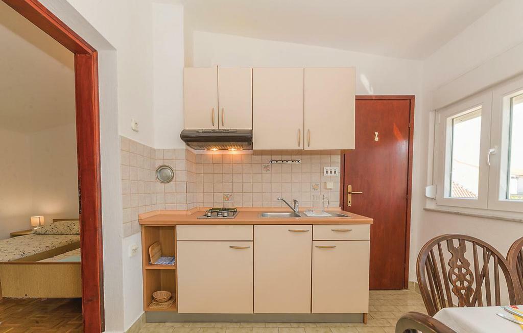 Apartmani Dokoza Vir Esterno foto